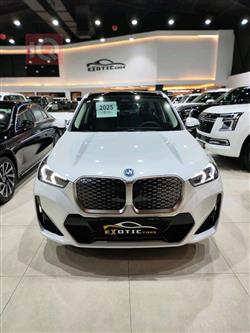 بي ام دبليو iX1